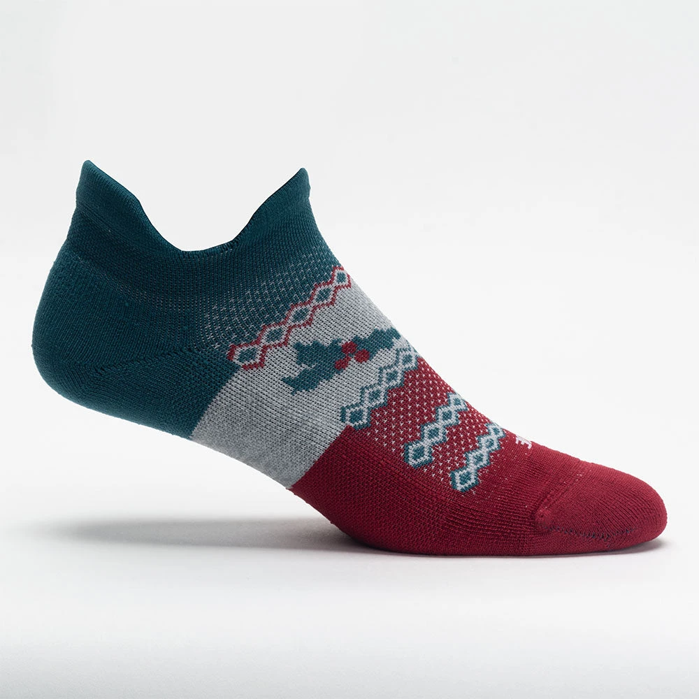 Feetures Elite Light Cushion Limited Edition Mistle Toe Socks - Image 2